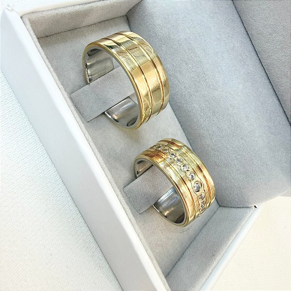 Par de Alianças Quadrada 8mm em Moeda Antiga 15 pedras