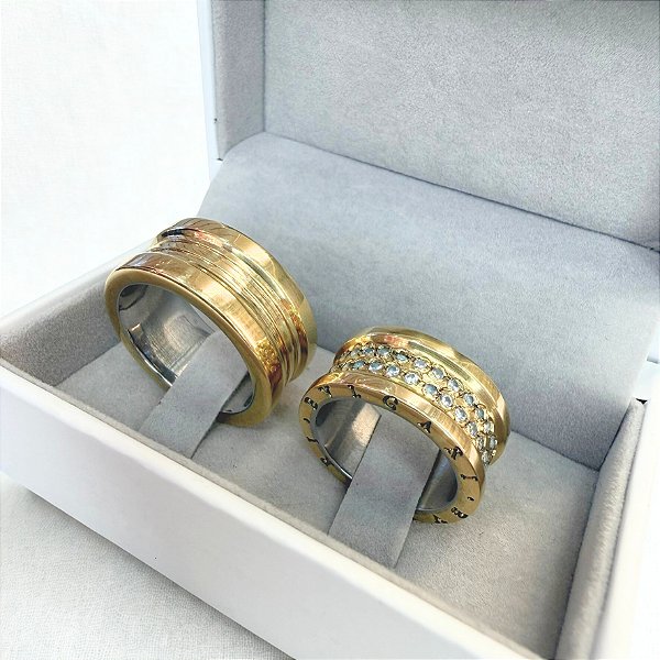 Par de Alianças Bvulgari 10mm em Moeda Antiga 30 pedras com gravação lateral