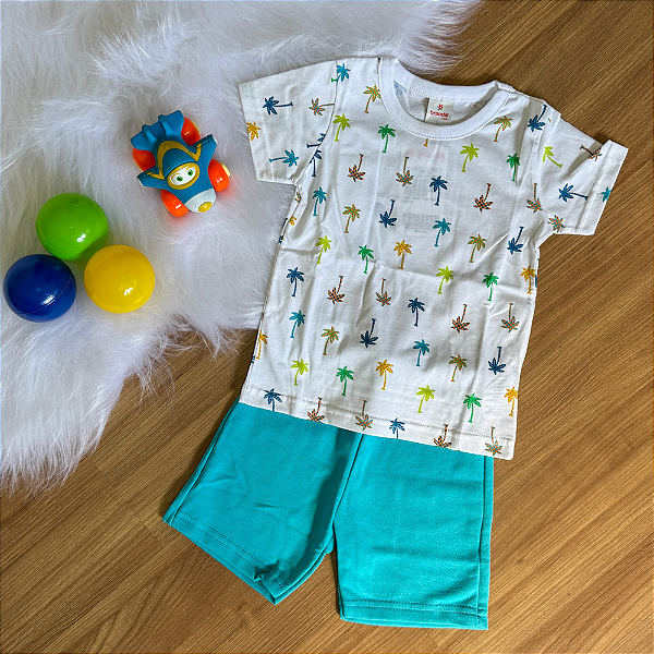 Conjunto Camiseta Branca Manga Curta Coqueiros e Bermuda Azul Menino tamanho 2
