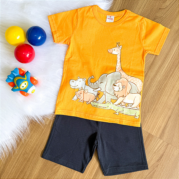 Conjunto Camiseta Manga Curta Animais Laranja e Bermuda Cinza Menino Tamanho 3