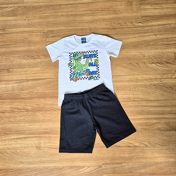 Conjunto Infantil ReiRex – Camiseta Branca Estampada e Bermuda Preta - Tam 3.