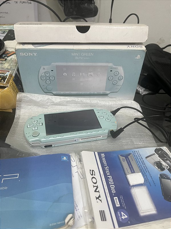 PSP EDIÇÃO MINT GREEN CIB