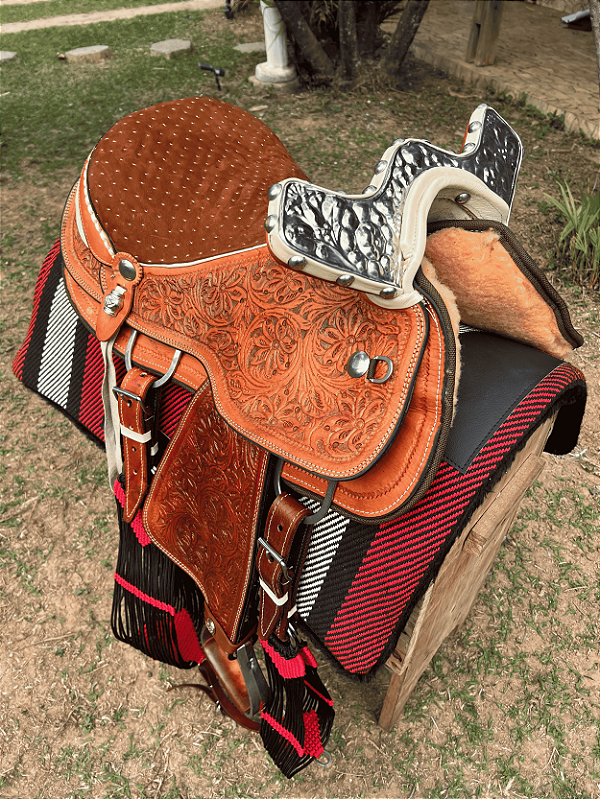 Arreio Chapeado Cutuco Top Muares Havana + Manta Import