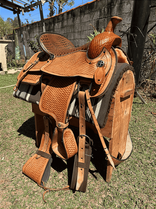 Sela Prova de Laço Team Roping Profissional All Mat + Manta QM Imports
