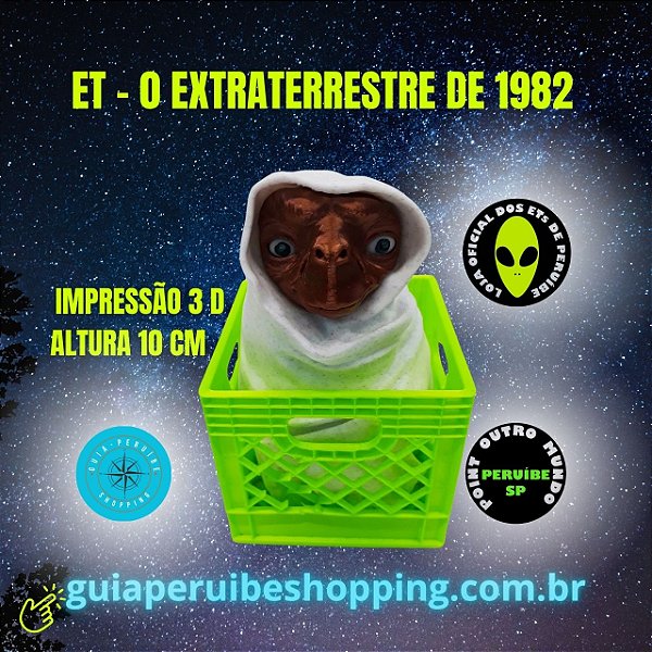 ET o Extraterrestre do filme de 1982  na cesta fabricado com impressão 3 D em Peruíbe