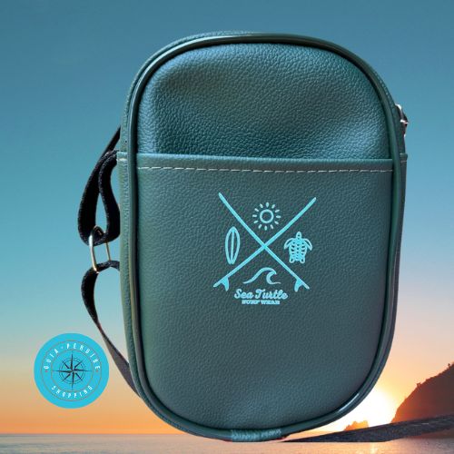 Shoulder Bag em couro ecológico Sea Turtle Surf Wear em Peruíbe.