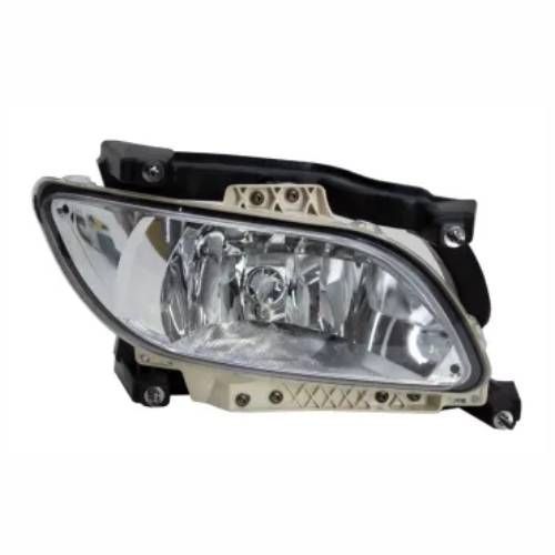 FAROL AUXILIAR MILHA NEBLINA COMPATIVEL COM DAF CF 2022 / XF APOS 2021 - LADO DIREITO EDN