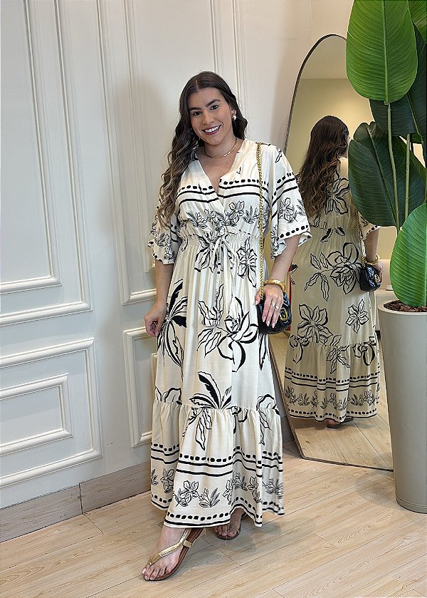 Vestido Mídi Preto em Viscolinho – Modelagem Fluida que Veste do 36 ao 44