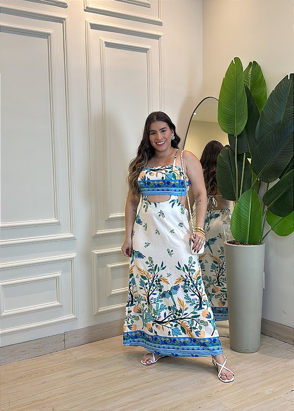Vestido Midi Feminino em Crepe com Recorte Vazado e Amarração – Estampa Floral