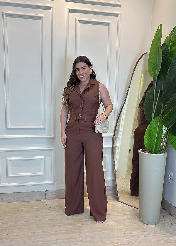 Conjunto Feminino Alfaiataria Marrant – Colete e Calça Pantalona Marrom
