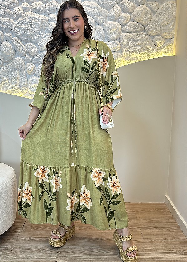 Vestido Midi Feminino em Viscolinho Verde Floral com Manga e Elástico na Cintura