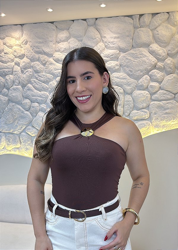 Body Feminino com detalhe Organico Dourado – Elegante e Versátil