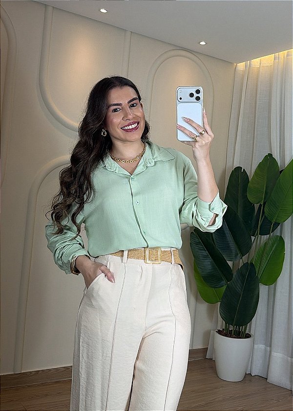 Camisa Feminina em Viscolinho - Verde Menta