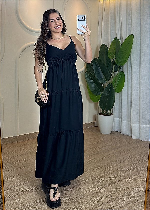 Vestido Preto em Viscose Sarjada – Decote V e Marias | Tamanho Único