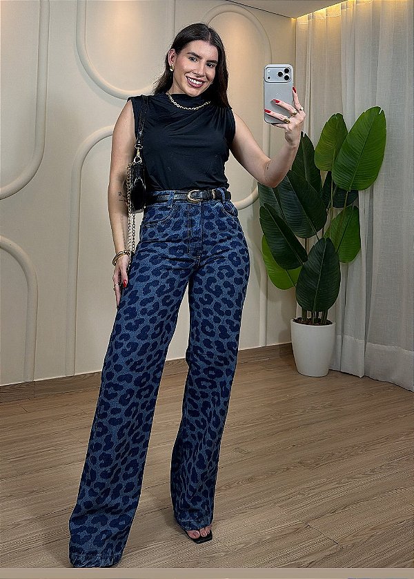 Calça Wide Leg Pantalona Onça Jeans Azul - Modelagem Reta