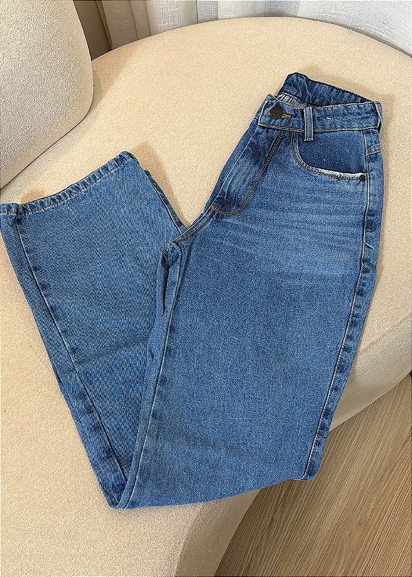 Calça Jeans Modelo Wide Leg Lavagem Marmorizada - 0107