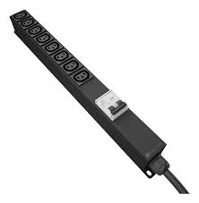 RÉGUA DE TOMADAS PDU 32A COM 8 TOMADAS PADRÃO IEC320 C13 10A COM DISJUNTOR - SEM PLUGUE