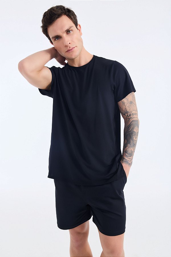 Camiseta Masculina Preto Com Costas Brancas - SOWD