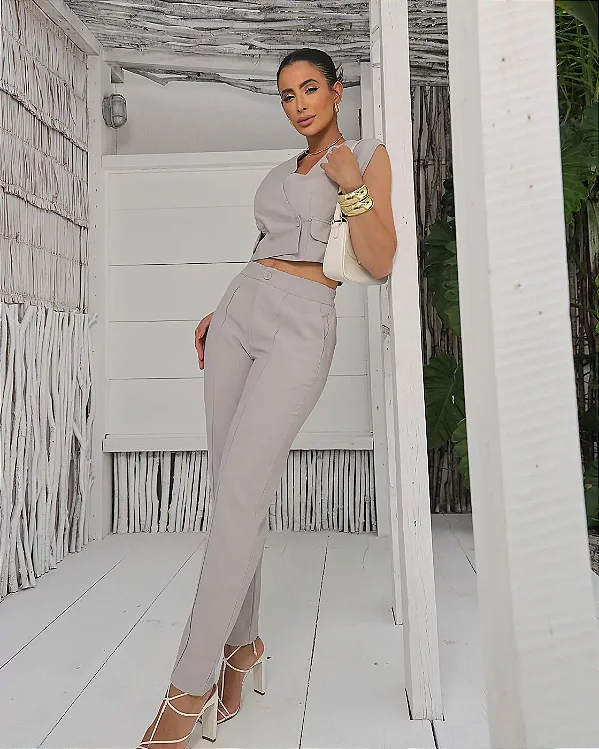 Conjunto Valência de Alfaiataria