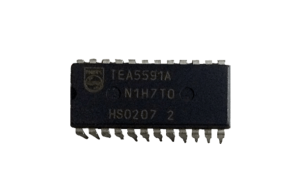 Circuito Integrado – CI TEA5591 (24 pinos)