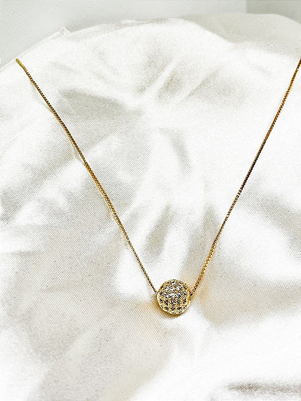 Colar com Bola Cravejada