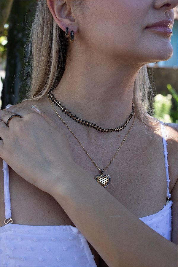 ✨ Choker Preta com Resina ✨