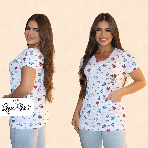 BATA COM BOLSO/SCRUB PROFISSÃO ENFERMAGEM BONECA NO PEITO FUNDO VARIADO
