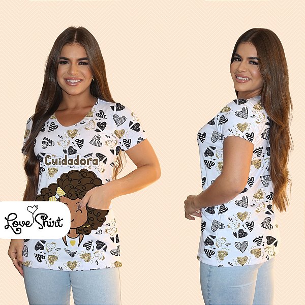 BATA COM BOLSO/SCRUB PROFISSÃO CUIDADORA BONECA FUNDO CORAÇÃO TOTAL