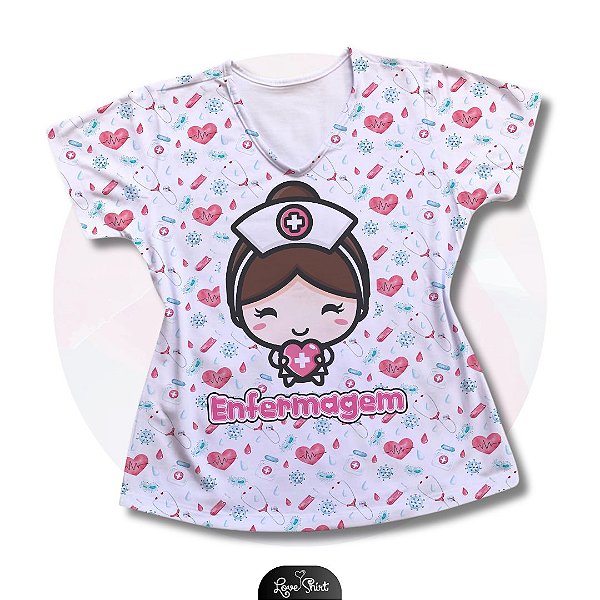 T-SHIRT PROFISSÃO ENFERMAGEM CORAÇÃO VARIADA