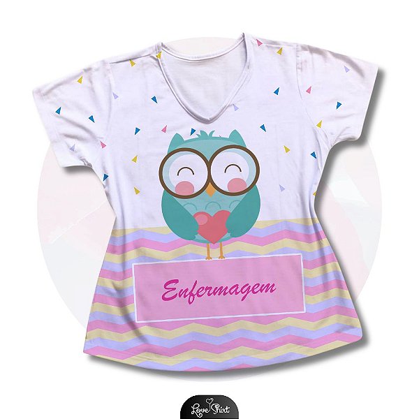 T-SHIRT PROFISSÃO ENFERMAGEM CORUJA BARRA COLORIDA