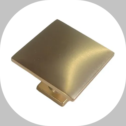Puxador Ponto Quadrado Dourado