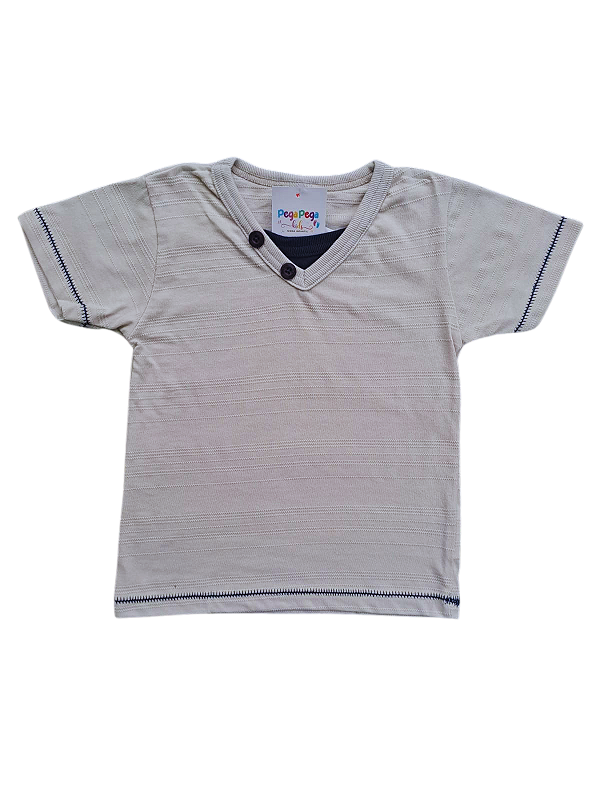 Camiseta Infantil Masculina Off White com Detalhe de Botões – Marisol