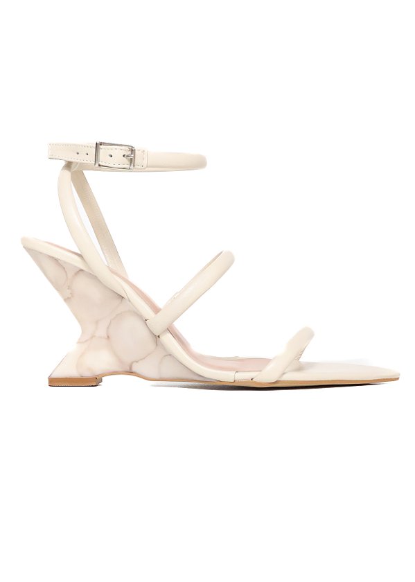 SANDÁLIA EM COURO GIOVANA OFF WHITE