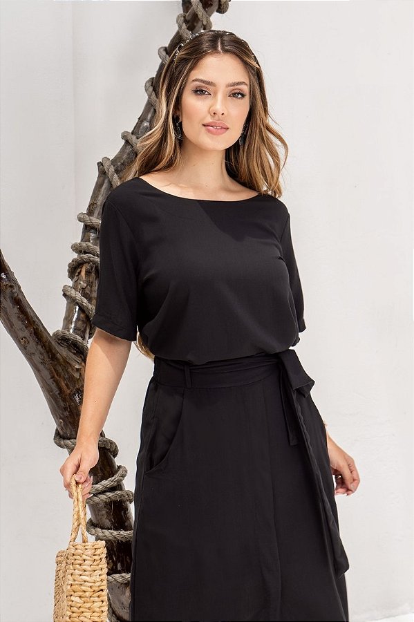 Conjunto Caroline em Viscolinho - Blusa + Saia