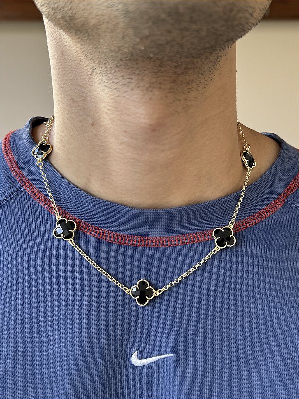 Colar 7 Trevos Pretos - Banhada a Ouro
