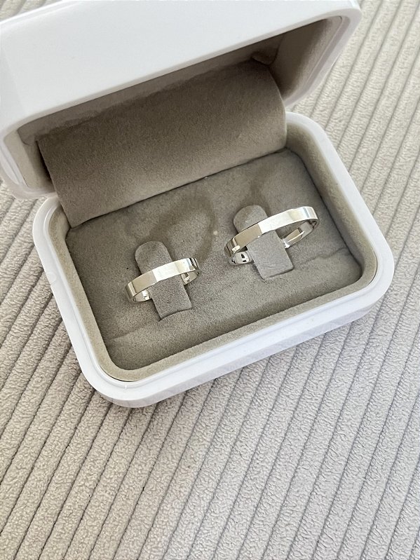 Par de Alianças 3mm Reta - Prata 950