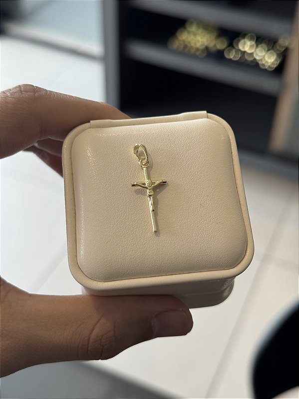 Pingente Jesus na Cruz P - Banhado a Ouro