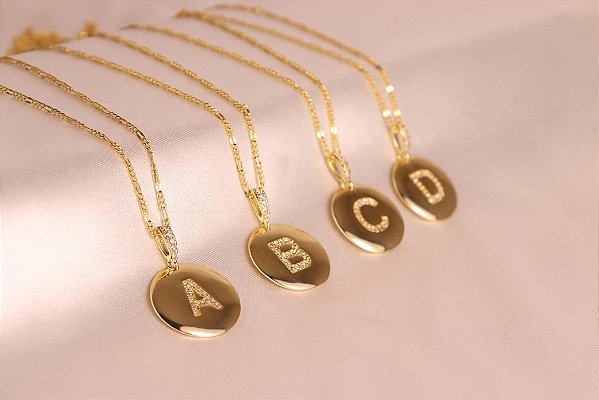 Pingente Letra Cravejada - Banhada a Ouro