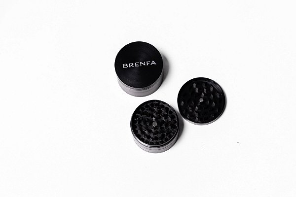 Dichavador Brenfa [Material: Metal/Policarbonato] - Triturador de Ervas e Tabaco