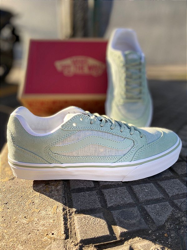 VANS VN000D98EMW TENIS WOVEN GRAY OLIVE