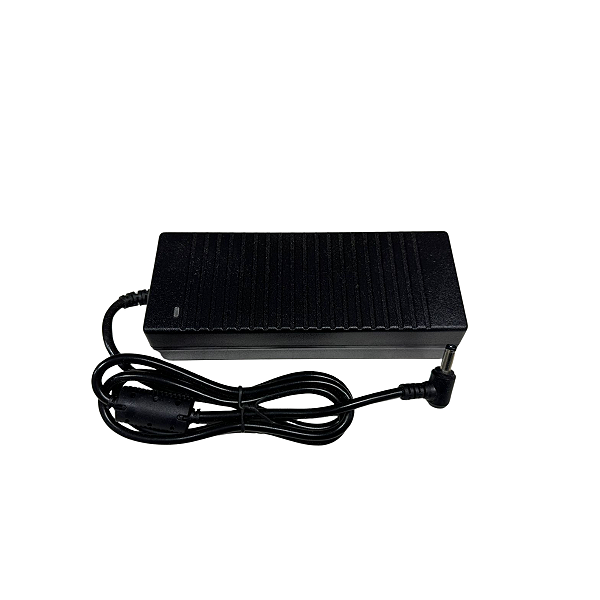 Fonte de Alimentação para Fita LED 12V 10A 120W Bivolt Tomada C/Plug P4
