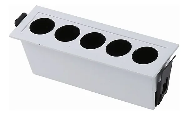 Luminária Embutir Retangular Powerus 5LEDS 10W 3000K 900lm 38° IRC>90 Bivolt Branco
