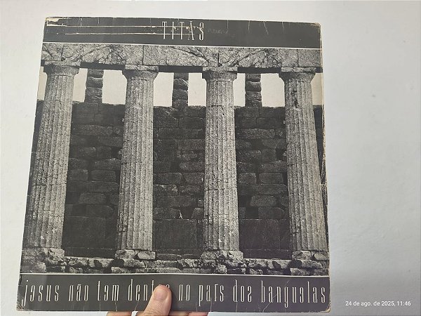 LP Titãs - Jesus não tem dentes na terra dos banguelas (1987)