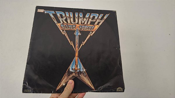 LP Triumph - Allied Forces (1982)