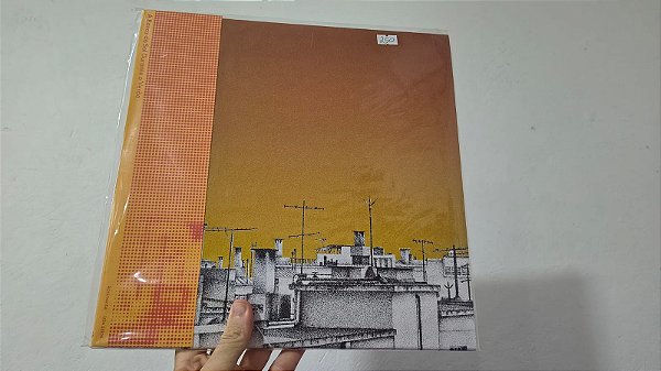 LP A Barca Do Sol – Durante O Verão (Reedição 2024, Vinil amarelo vermelho)