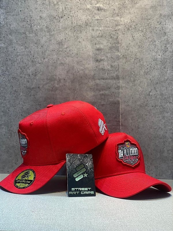 Boné Trucker Aba Curva Vermelho