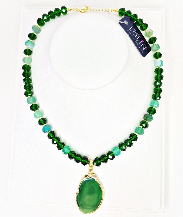 Colar de Pedra Natural Ágata Verde Facetada com Pingente e banhado em Ouro 18K