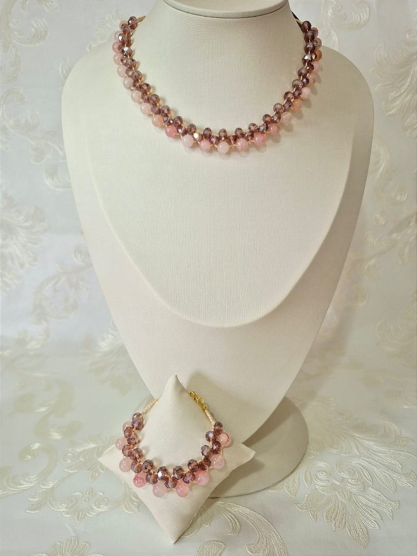 Conjunto Colar e Pulseira em Pedra Natural Quartzo Rosa banhado em Ouro