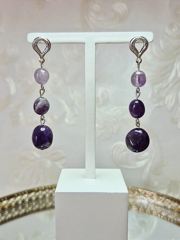 Brinco de Pedra Natural Ametista banhado em Ouro