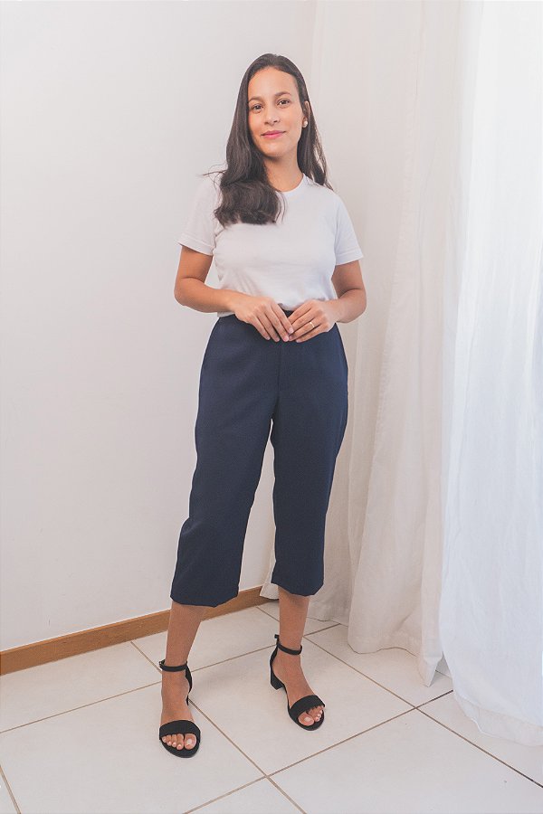 Calça pantacourt - Azul Marinho